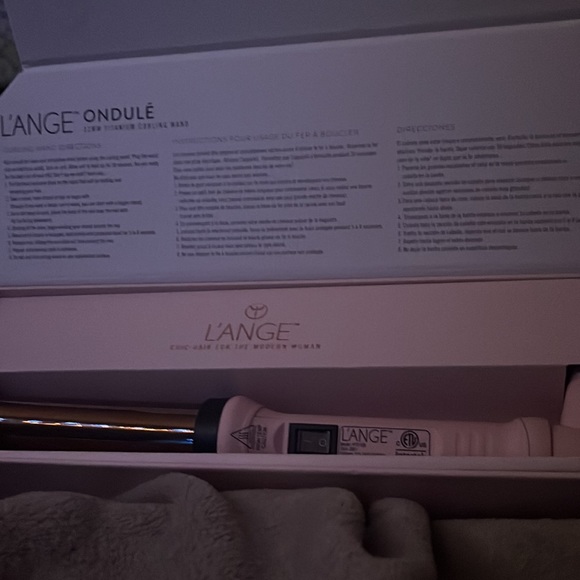 L’ange ondule - Picture 2 of 3